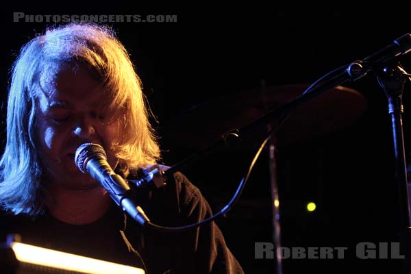 HIGHLIFE - 2011-05-17 - PARIS - Point Ephemere - 